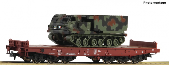 Heavy duty flat car loaded with Italian army MARS/MLRS 270<br /><a href='images/pictures/Roco/Roco-76954.jpg' target='_blank'>Full size image</a>